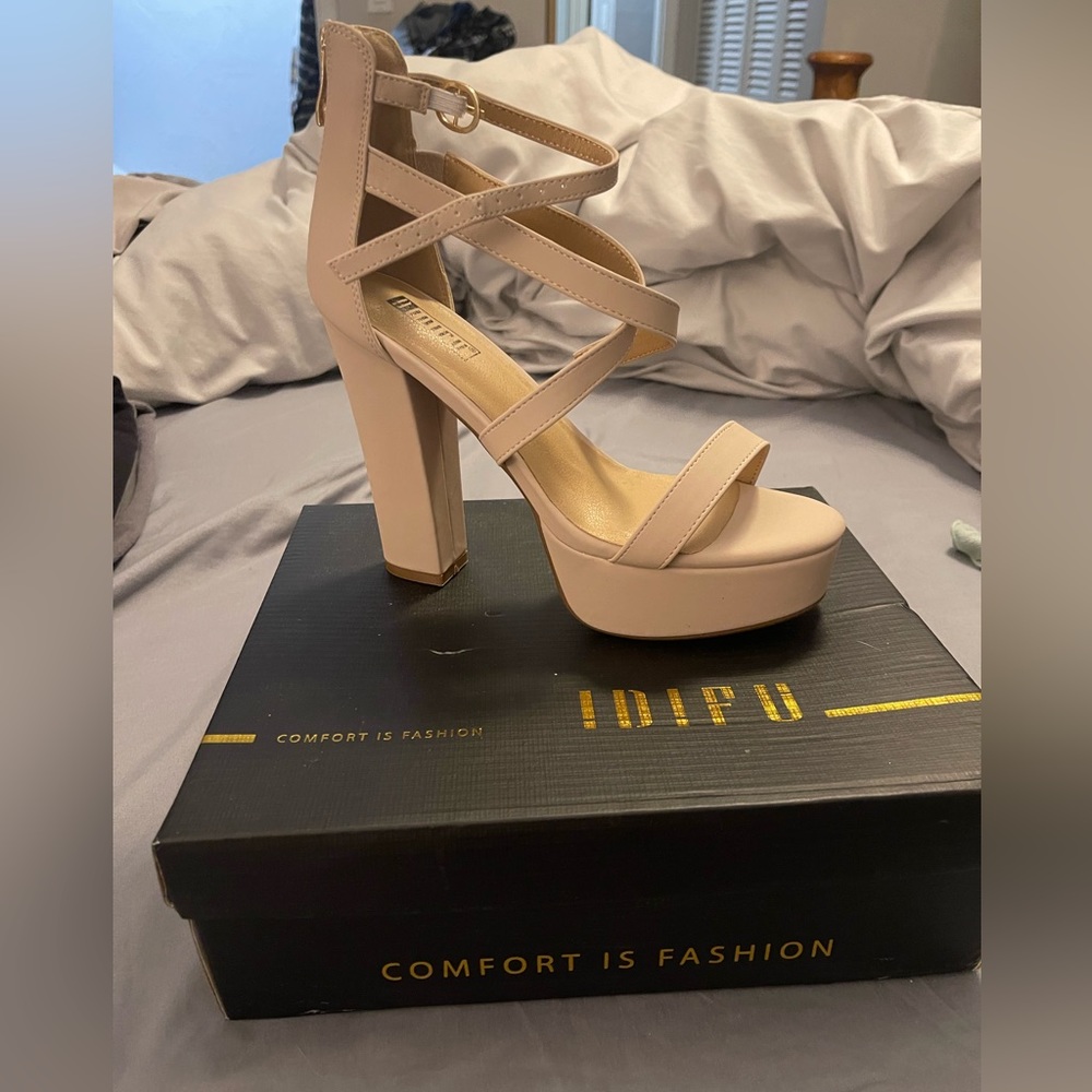 New in box: Nude Heel, too high for me, size 7
